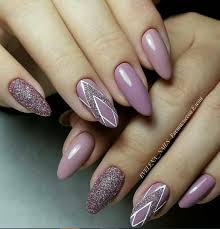 Purple Glitter Acrylic Short Oval Nails Design For Summer Nails Cute Natural Ov Manikur In 2020 Oval Nails Designs Oval Nails Nail Designs