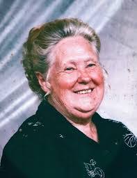 Faith Hoskins's Instagram, Twitter & Facebook