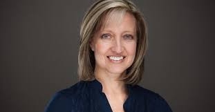 Gwen Sears's Instagram, Twitter & Facebook