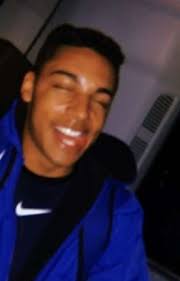 Micℎeal Evans Beℎling Imagines