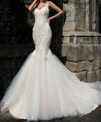 Beautiful Fishtail Wedding Dress Available At Dress Dreams Kent Www Dressdreams Co Uk Lace Tulle F Wedding Dresses Fitted Wedding Dress Wedding Dress Couture