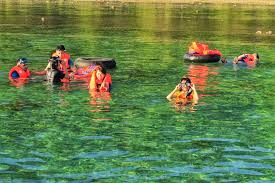 Maybe you would like to learn more about one of these? Teluk Biru Banyuwangi Bak Surga Tersembunyi Yang Indah