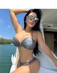 Videos by Vianey Frias (@Vianeyfrias)  Wink