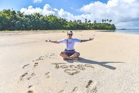 The index measures the amount of human capital that a child born today can expect to attain by age 18, given the risks of poor health and poor education. Tonga Im Sudpazifik Mit Buckelwalen Auf Tuchfuhlung