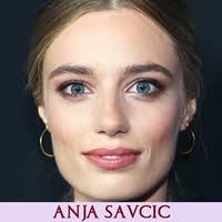 PORTRAITS OF CANADIAN ACTRESSES A FACE, A NAME, TALENTS/ A-E