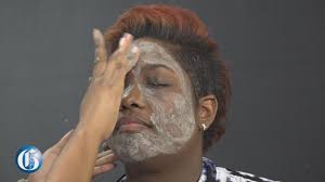 DIYJO: Bentonite Clay Coffee Mask