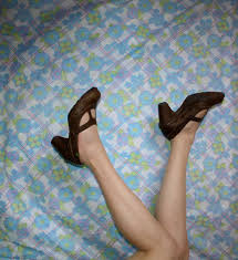On dit aussi faire une partie de jambes en l'air, ce qui veut dire rouscailler. Partie De Jambes En L Air Photo Et Image Lifestyle Vintage Pieds Images Fotocommunity