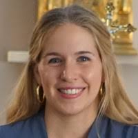 2 "Beatriz Dorado Mediano" profiles