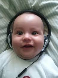 Amanda Céspedes, neuropsiquiatra infantil: “LAS TECNOLOGÍAS ESTÁN CAMBIANDO  EL CEREBRO Y LA MENTE DE LOS CHICOS”