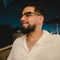 100+ "Aron Vergara" profiles