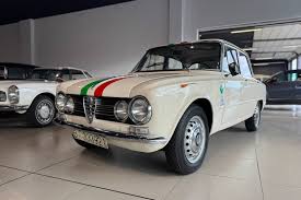 Image result for Ivory 1963 Alfa-Romeo