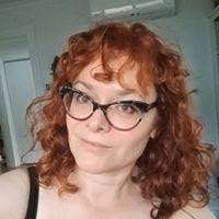 Karin Mclean's Instagram, Twitter & Facebook