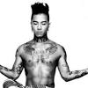 The musician is currently single, his starsign is leo and he is now 32 years of age. 3