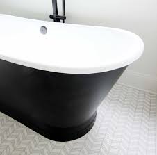 Cast iron bathtubs are generally worth up to $50 at scrap yards. Acrylic Vs Cast Iron Tub Which Is The Right Choice For You Plank And Pillow