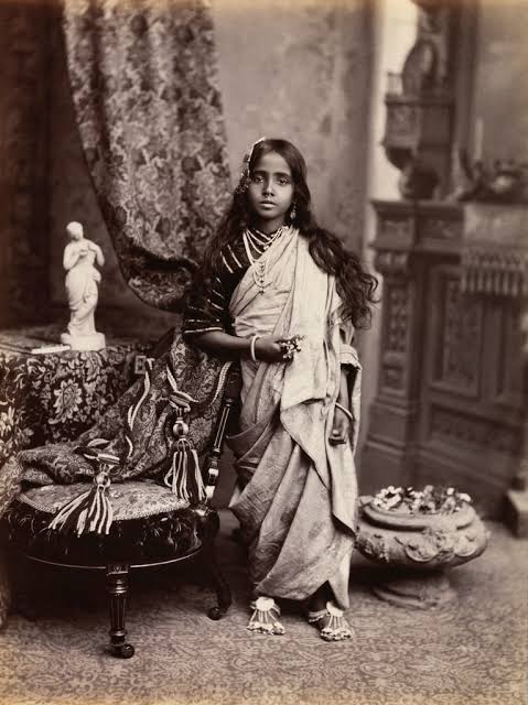early photographs of IndiaArt Blart _ art and cultural memory archive