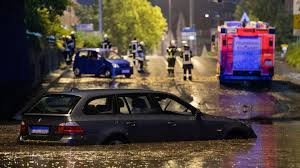 Jun 27, 2021 · in den vergangenen tagen zogen mehrere schwere unwetter über das land. Schweres Unwetter Zieht Uber Baden Wurttemberg