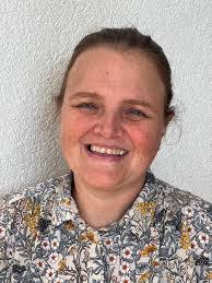 Lovenia Williams's Instagram, Twitter & Facebook