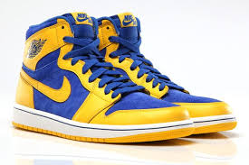 Where To Buy The Nike Jordan 1 Retro High Co Jp Midnight Navy Best Sneakers Sneakers Air Jordans