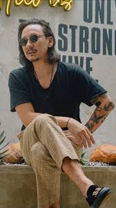 7 Ide OOTD Kasual Ala Vincent Rompies Yang Cocok Buat Gen-Z » Ozza Konveksi  Jogja