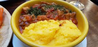 Aici poti citi despre caru cu bere si multe alte subiecte care te intereseaza. Restocracy