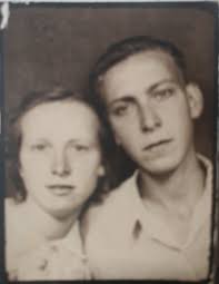 Roosevelt Muncy at 102 years old with has youngest grandchild. Roosevelt is  also a WW2 veteran.