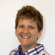 Paula Reddin's Instagram, Twitter & Facebook