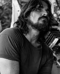 Christian bale, who recently told esquire magazine that he pretty much hates being famous, would probably cringe to find himself the subject of today's poll. Christian Bale Long Hair Bearded Ladyboners