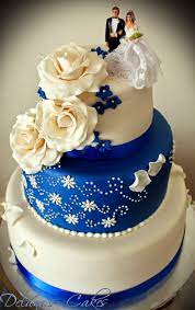 This Is The Kind Of Cake I Want At My Wedding Royal Blue Wedding Cakes Wedding Cakes Blue Wedding Cake Designs Blue