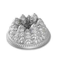 Orange bundt cake with orange glaze. Pine Forest Bundt Pan Nordic Ware