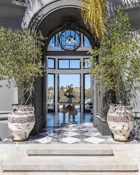 Jordyn woods is moving out of kylie's house. What Does The New Kylie Jenner House In Bel Air Look Like