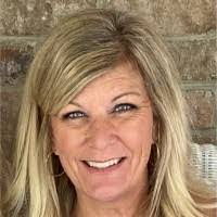 Michele Clary's Instagram, Twitter & Facebook