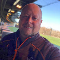 Darin Morse's Instagram, Twitter & Facebook