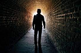 Ini adalah tanda pertama dari tuhan kepada hambanya dan hanya akan disadari tanda ini akan berlaku lazimnya selepas waktu ashar, seluruh tubuh yaitu dari ujung rambut hingga ke ujung kaki akan mengalami getaran atau. 5 Tanda Tanda Kematian Semakin Hampir Jadikan Iktibar Buat Kita Islam Itu Indah