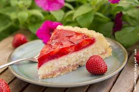 Erdbeerkuchen Mit Bonus Murbteigboden Vegan Wos Zum Essn Erdbeerkuchen Rezept Erdbeerkuchen Lebensmittel Essen