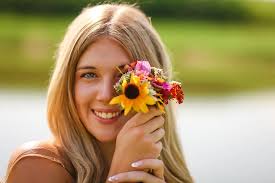 Lily {Senior 2026} — Shaina Rae Photography