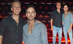 So, how much is liam cooper worth at the age of 29 years old? Mafs Star Liam Cooper Parties With Mafs Nz S Samuel Levi Daily Mail Online