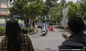 Friday night funkin v s garcello fading. Malaysiakini Cabinet Members Ag At Muhyiddin S House In Kl Report