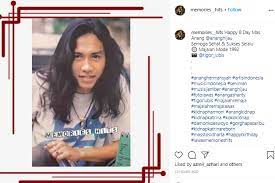 Putra bungsu anang hermansyah, asrya hermansyah memiliki ciri khas rambut yang panjang. Anang Hermansyah Ultah Tengok Transformasinya Sempat G