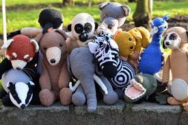 Knuffels Haken Doe Je Bij De Gespecialiseerde Haakwinkel Met dit gratis haakpatroon kan je een kerststal haken in amigurumi stijl. knuffels haken doe je bij de