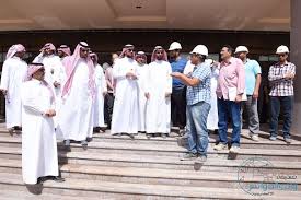 اتجهت جامعة الأمير سطام بن عبدالعزيز نحو الريادة على المستويين المحلي والإقليمي، كما اتجهت نحو التميز في بناء انظمتها وبرامجها المتنوعة ، ولتحقيق ذلك تم تأسيس عمادة القبول والتسجيل. Ø¨Ø§Ù„ØµÙˆØ± Ù…Ø¯ÙŠØ± Ø¬Ø§Ù…Ø¹Ø© Ø³Ø·Ø§Ù… ÙŠØªÙÙ‚Ø¯ Ù…Ø´Ø§Ø±ÙŠØ¹ ÙÙŠ ÙˆØ§Ø¯ÙŠ Ø§Ù„Ø¯ÙˆØ§Ø³Ø± Ùˆ Ø§Ù„Ø³Ù„ÙŠÙ„ Ø¨Ù€ 552 Ù…Ù„ÙŠÙˆÙ† Ø±ÙŠØ§Ù„ ØµØ­ÙŠÙØ© ÙˆØ§Ø¯ÙŠ Ø§Ù„Ø¯ÙˆØ§Ø³Ø± Ø§Ù„Ø¥Ù„ÙƒØªØ±ÙˆÙ†ÙŠØ©