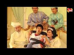 She was born on june 19, 1952 (68 years old). Tunku Alif Hussein Saifuddin Al Amin Alchetron The Free Social Encyclopedia