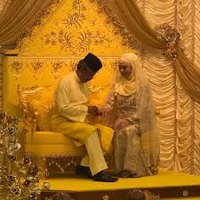 Raja jaafar ibni almarhum raja muda musa , perak darul ridzuan'ın raja muda'sıdır (veliaht prens ) 20 haziran 2014'ten beri. Warisan Raja Permaisuri Melayu Istiadat Pernikahan Perkahwinan Diraja Dytm Raja Muda Perak Yam Raja Puan Mahkota Perak