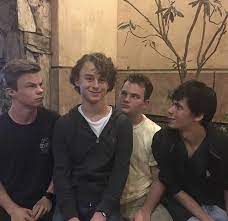 poor stanly it the clown movie it movie cast stranger things quote