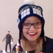 Amazon.com : GOFLAME A-Frame Chalkboard 18 x 31.5, Standing Sidewalk Easel  Double-Sided, Wooden Folding Chalkboard Sandwich Sign for Office Cafe  Teaching : Office Products