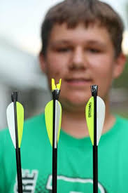 Young archer makes rare 'Robin Hood' shot