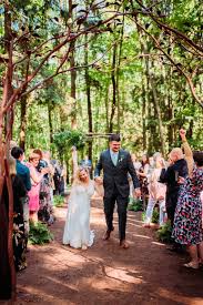 I offer wedding photography from deep creek lake to frederick to baltimore and washington, d.c. Blue Moon Rising Wedding Julie Anthony Veronica Varos Photography