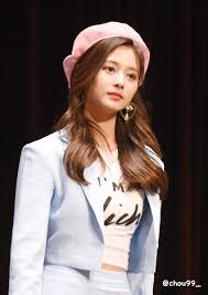 Pin Oleh Aries Setsuna Di Tzuyu On Stage
