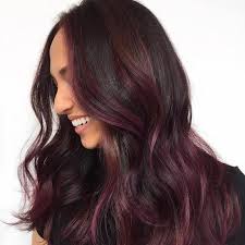 Dark hair with subtle burgundy highlights if you have to follow a strict dress code at work, try black, dark brown or maroon hair with subtle burgundy highlights. How To Get The Rose Brown Hair Look Wella Professionals