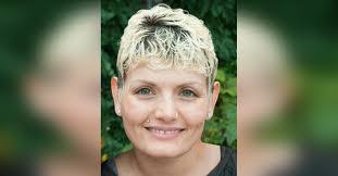 Renee Lord's Instagram, Twitter & Facebook