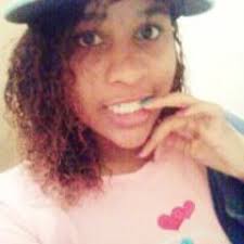 Stream Adriane Santos music